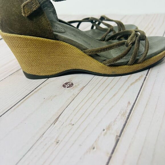 Teva Green Brown Suede Leather Strappy Wedge Sandals Sz 6 - Picture 5 of 8